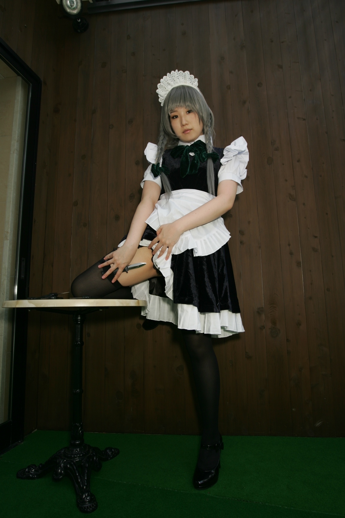 黑丝游戏美女　[Cosplay]Izayoi-Sakuya 日本超级诱惑美女图片写真